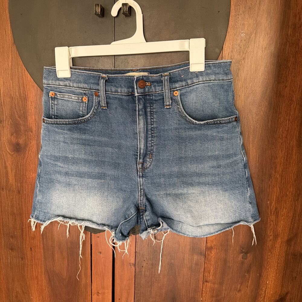 Madewell Jean Short, Size 28 Relaxed Fit, Medium Wash